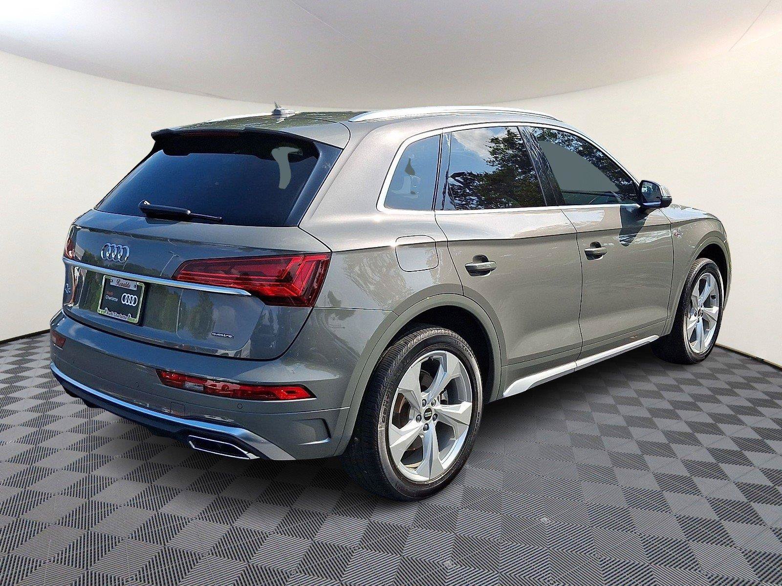 Used 2023 Audi Q5 2.0T Premium Plus w/ Premium Plus Package AWD/4WD image 6