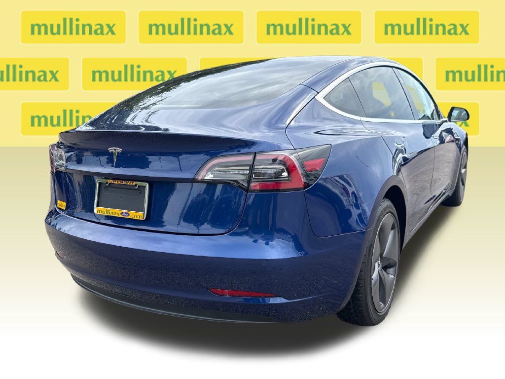 Used 2020 Tesla Model 3 Standard Range Plus RWD image 4