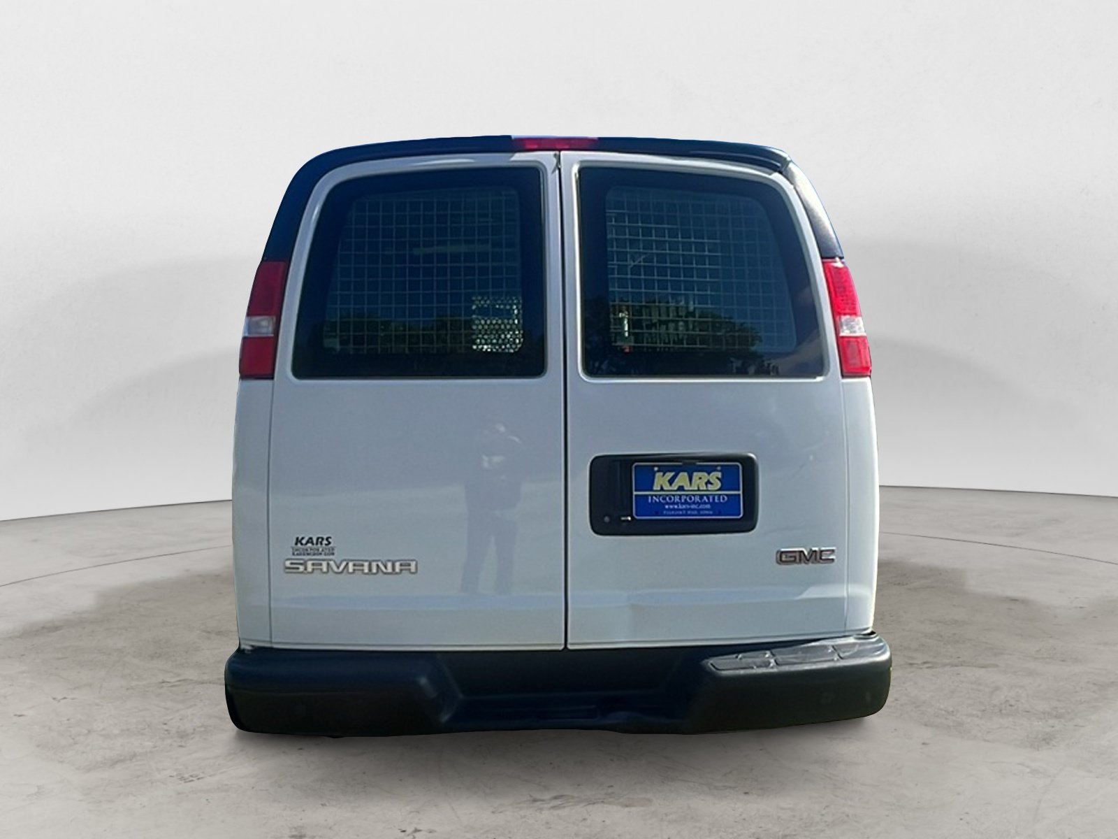 Used 2019 GMC Savana 2500 w/ Driver Convenience Package RWD image 5