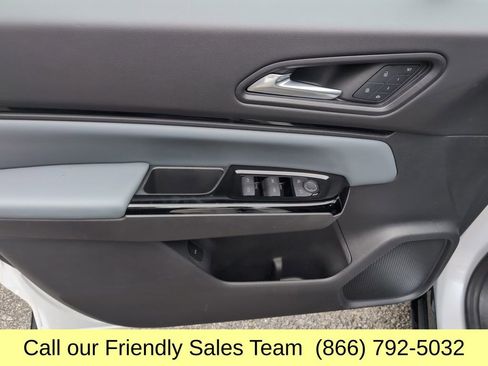 Used 2025 Honda Prologue Touring image 12