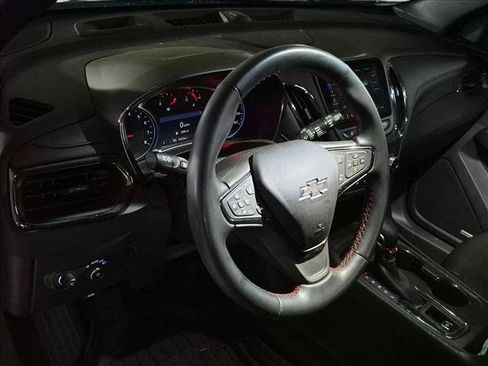 Used 2024 Chevrolet Equinox RS w/ RS Leather Package FWD image 12
