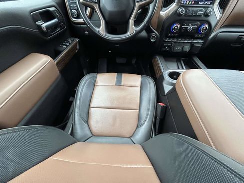 Used 2023 Chevrolet Silverado 3500 High Country w/ Z71 Off-Road Package image 13