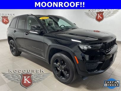 Used 2023 Jeep Grand Cherokee Altitude