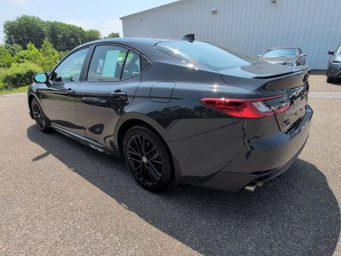 Certified 2025 Toyota Camry SE w/ Convenience Package AWD/4WD image 4