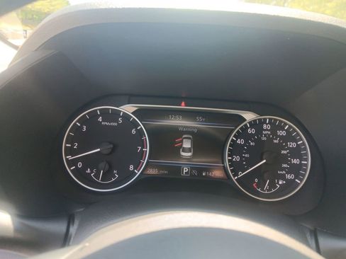 Used 2025 Nissan Sentra SV w/ All-Weather Package FWD image 16