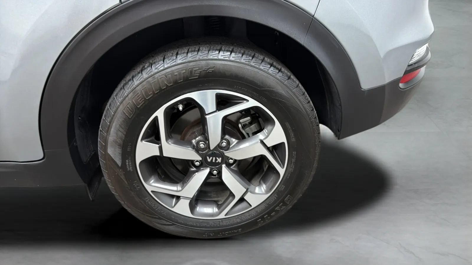 Used 2020 Kia Sportage LX FWD image 26