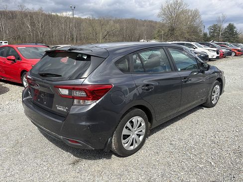 Used 2022 Subaru Impreza 2.0i w/ Popular Package #3 image 3