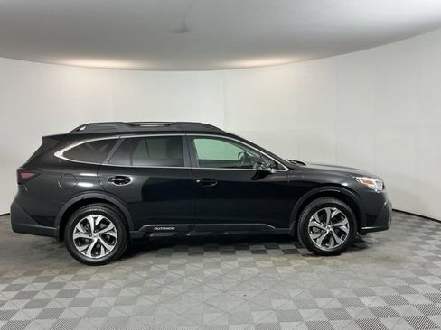 Used 2021 Subaru Outback Limited w/ Popular Package #2 AWD/4WD image 4