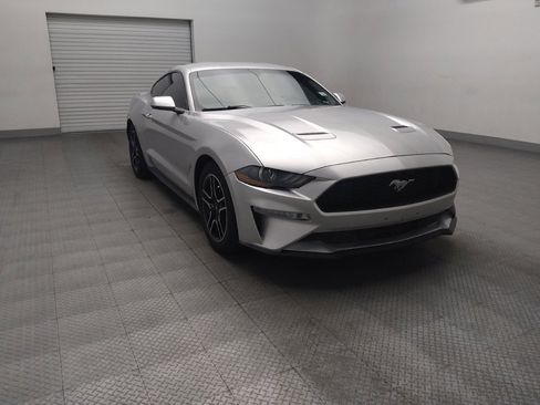 Used 2019 Ford Mustang Premium RWD image 13