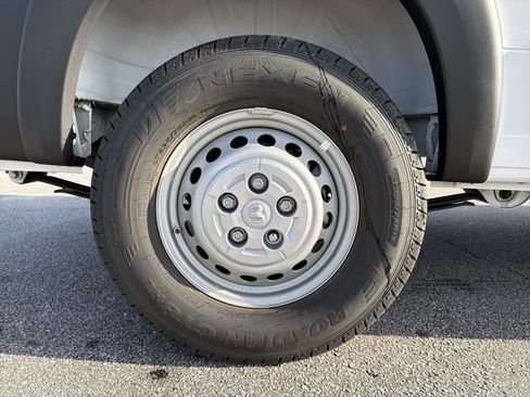 Used 2025 RAM ProMaster 2500 image 17