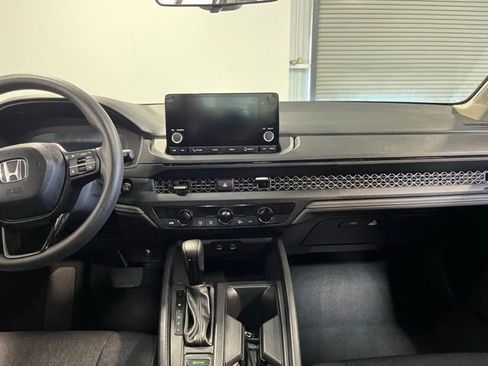 Used 2024 Honda Accord EX image 20