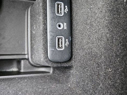 Used 2018 Dodge Charger SXT w/ Blacktop Package image 8