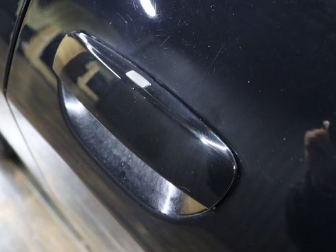 Used 2020 Dodge Challenger SXT w/ Driver Convenience Group image 9