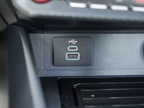 Used 2024 Ford Mustang Premium image 20