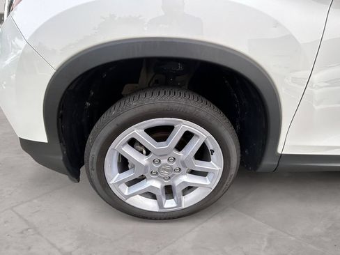 Certified 2025 Honda Passport EX-L image 14