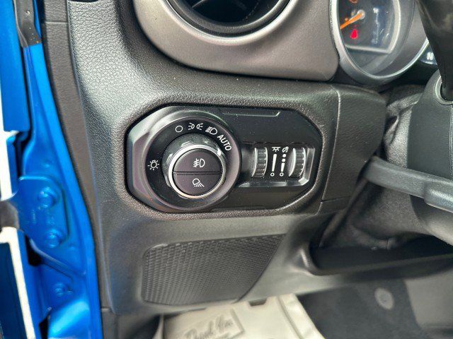 Used 2020 Jeep Gladiator Sport w/ Quick Order Package 23S AWD/4WD image 14