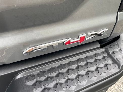 Used 2025 GMC Canyon AT4 w/ AT4X AEV Edition AWD/4WD image 40