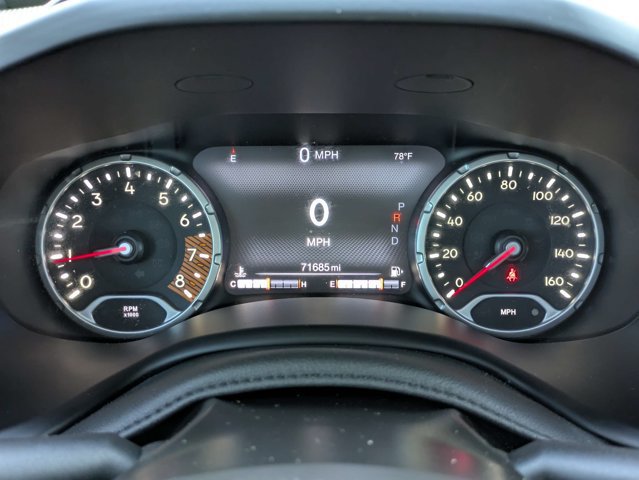 Certified 2021 Jeep Renegade Latitude FWD image 28