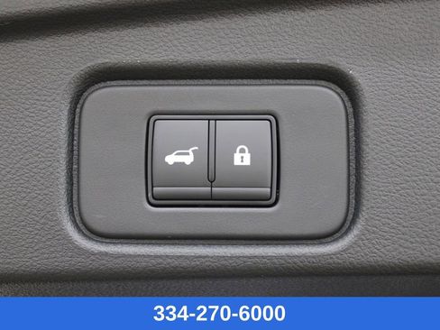 New 2026 Nissan Pathfinder SL image 29