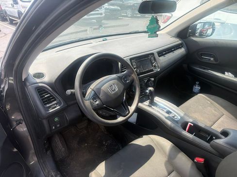 Used 2022 Honda HR-V LX image 7