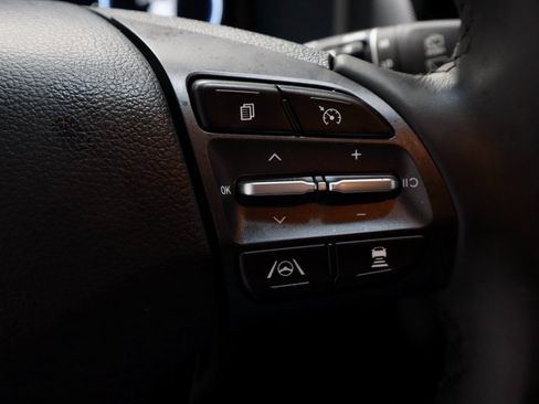 Certified 2023 Hyundai Kona Limited image 32