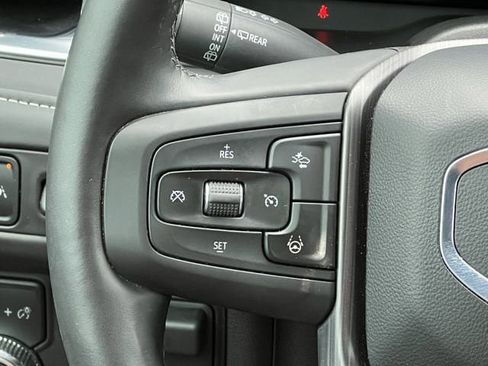 Used 2024 GMC Yukon Denali Ultimate image 12