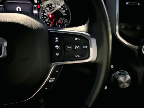 Certified 2023 RAM 1500 Laramie image 28