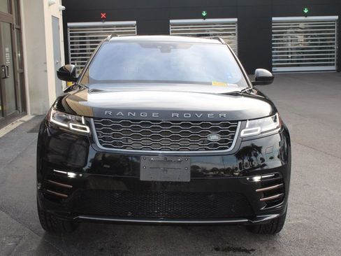 Used 2019 Land Rover Range Rover Velar R-Dynamic HSE image 3
