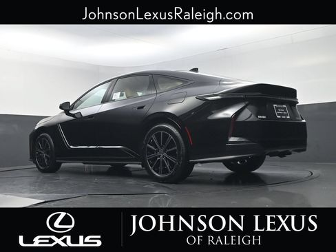 New 2026 Lexus ES 350h FWD image 18