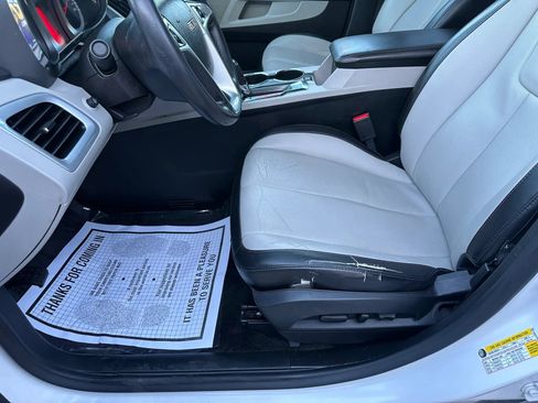 Used 2017 GMC Terrain SLT FWD image 30