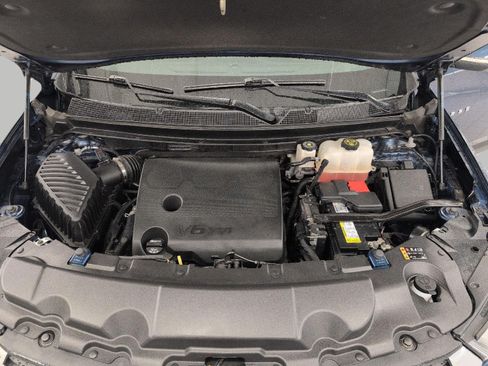 Certified 2023 Chevrolet Traverse LT AWD/4WD image 9