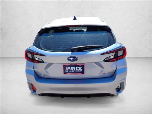 Used 2024 Subaru Impreza 2.0i AWD/4WD image 3