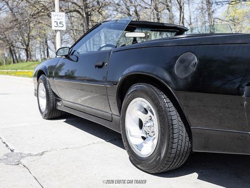 Used 1989 Chevrolet Camaro LT RWD image 72
