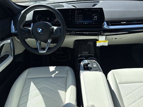 New 2026 BMW X1 xDrive28i w/ Technology Package AWD/4WD image 17