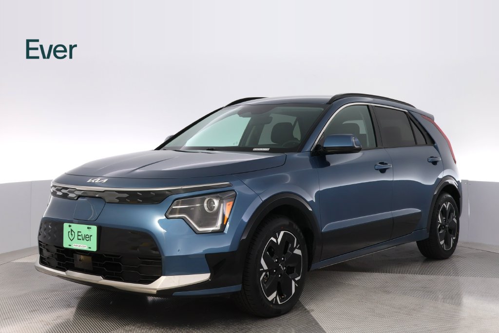 Used 2024 Kia Niro Wind FWD image 2