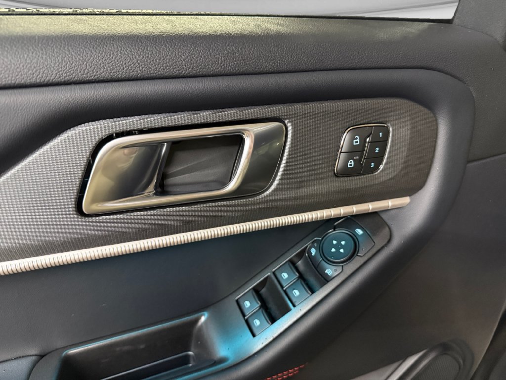 New 2027 Ford Explorer ST-Line AWD/4WD image 12