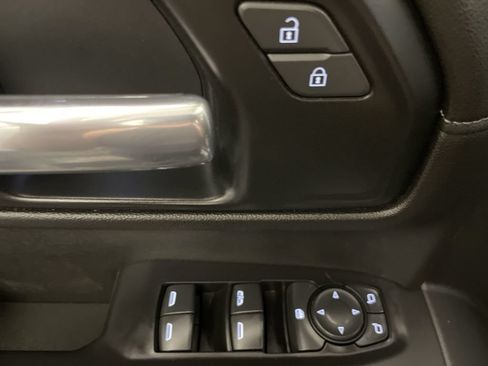 Used 2021 GMC Sierra 1500 SLE AWD/4WD image 17