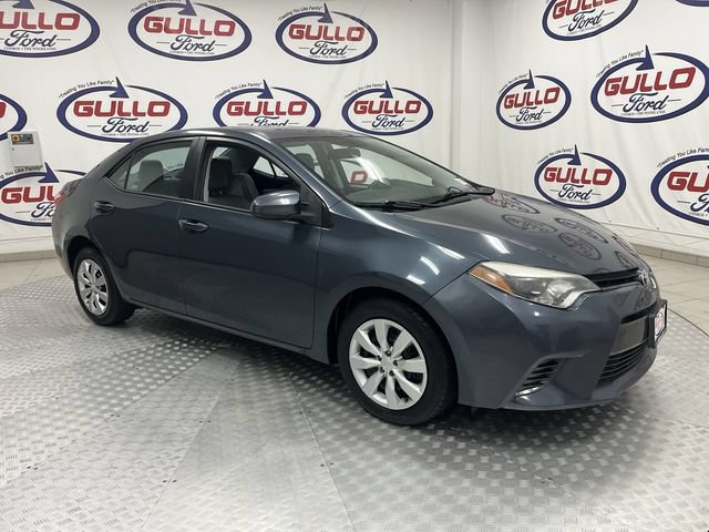 Used 2016 Toyota Corolla LE FWD image 1