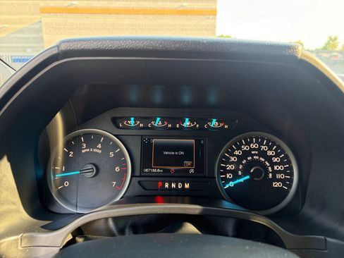 Used 2020 Ford F150 XLT w/ Equipment Group 302A Luxury AWD/4WD image 10