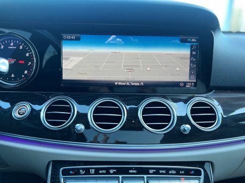 Used 2019 Mercedes-Benz E 300 image 15