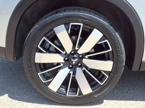 Used 2025 Mitsubishi Outlander AWD image 7