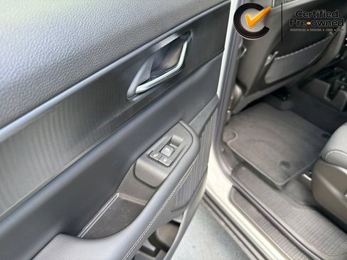 Used 2026 Jeep Grand Cherokee L Laredo RWD image 43