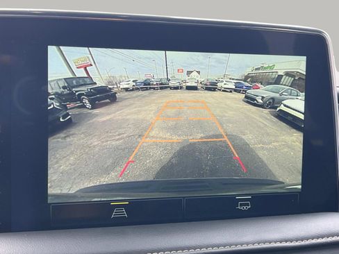 Used 2023 Chevrolet Suburban Premier image 41