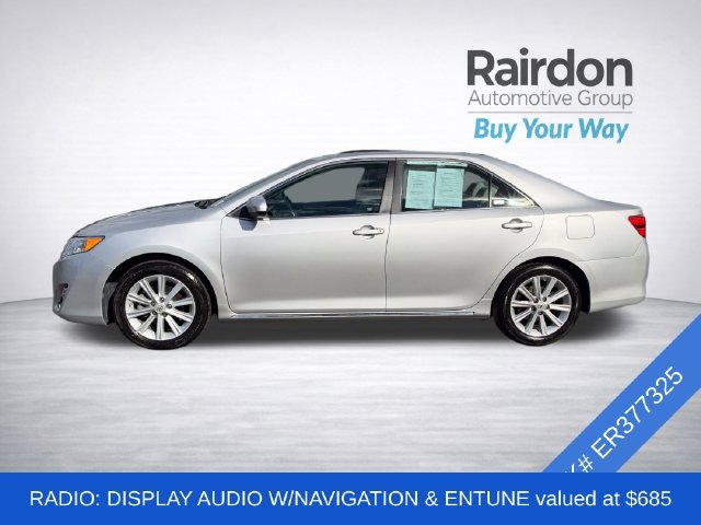Used 2014 Toyota Camry XLE w/ Leather Package FWD image 4