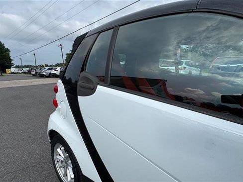 Used 2008 smart fortwo passion RWD image 18