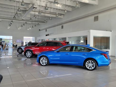 Used 2023 Chevrolet Malibu LT FWD image 32