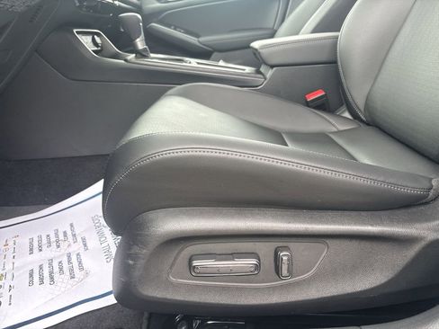 Used 2025 Honda Civic Sport Touring image 12