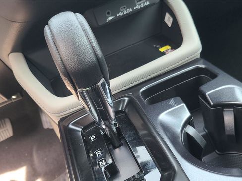 New 2026 Subaru Forester Premium AWD/4WD image 17