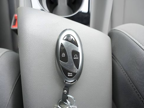 Certified 2024 Hyundai Elantra SEL w/ Convenience Package FWD image 36