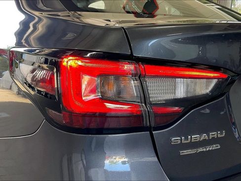 Used 2025 Subaru Legacy Premium AWD/4WD image 17